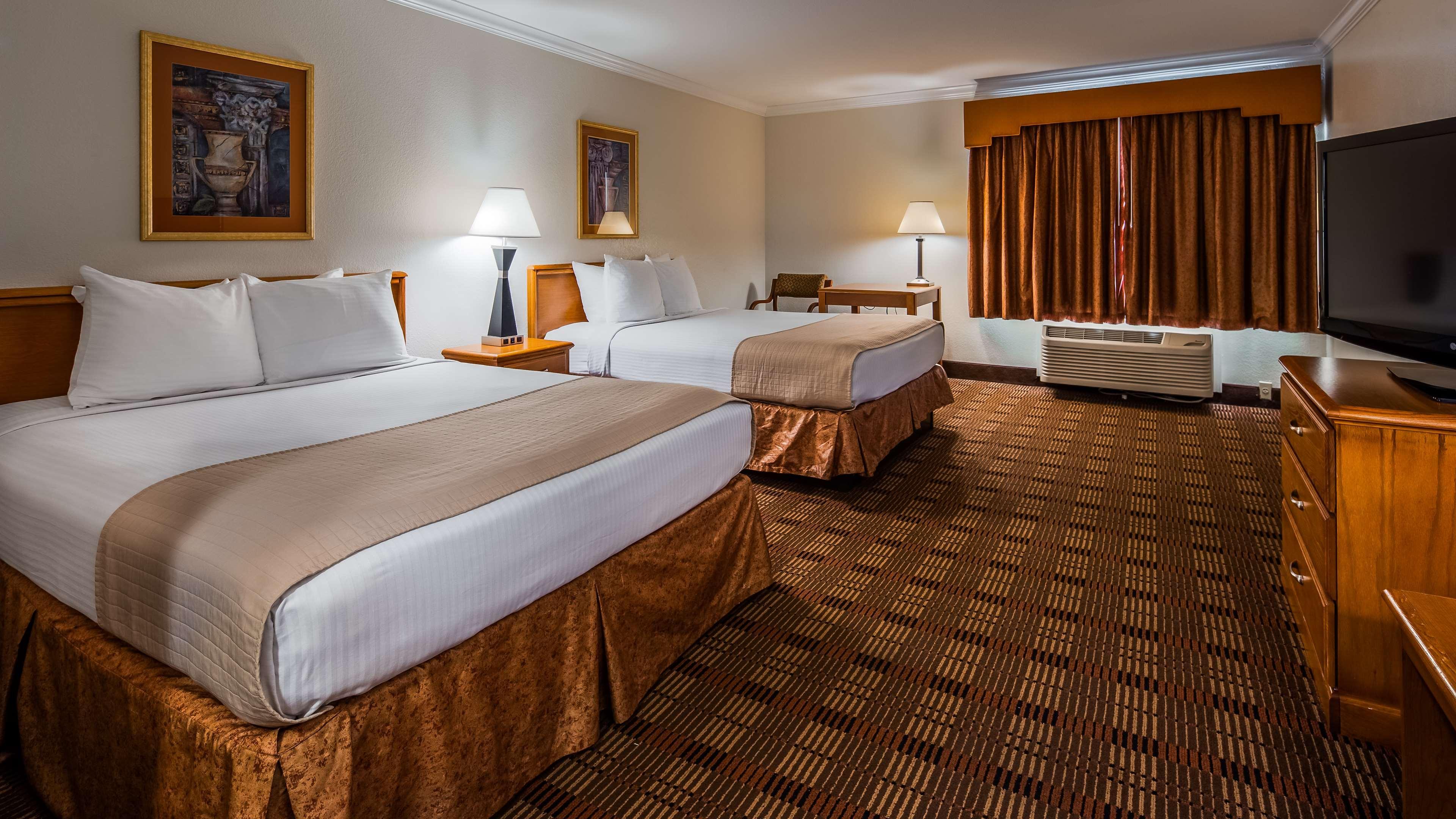 Best Western Club House Inn & Suites Mineral Wells Eksteriør billede