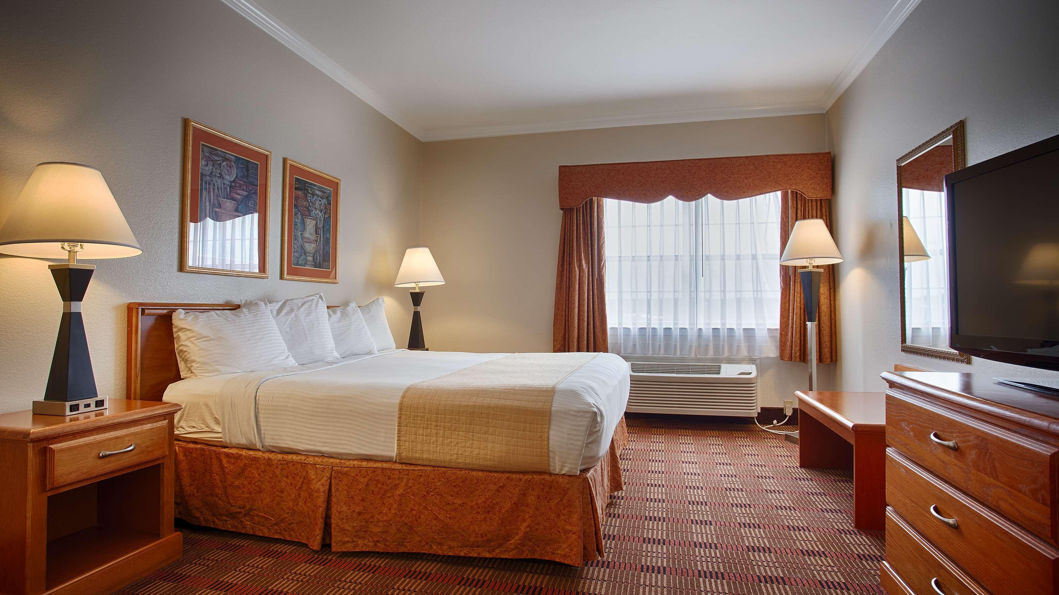 Best Western Club House Inn & Suites Mineral Wells Eksteriør billede