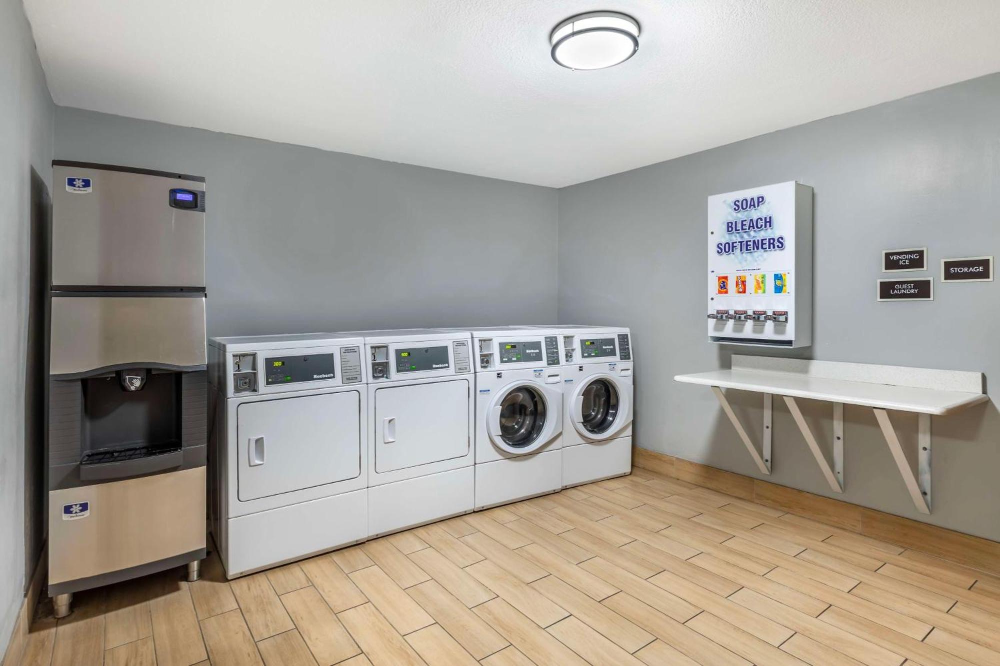 Best Western Club House Inn & Suites Mineral Wells Eksteriør billede