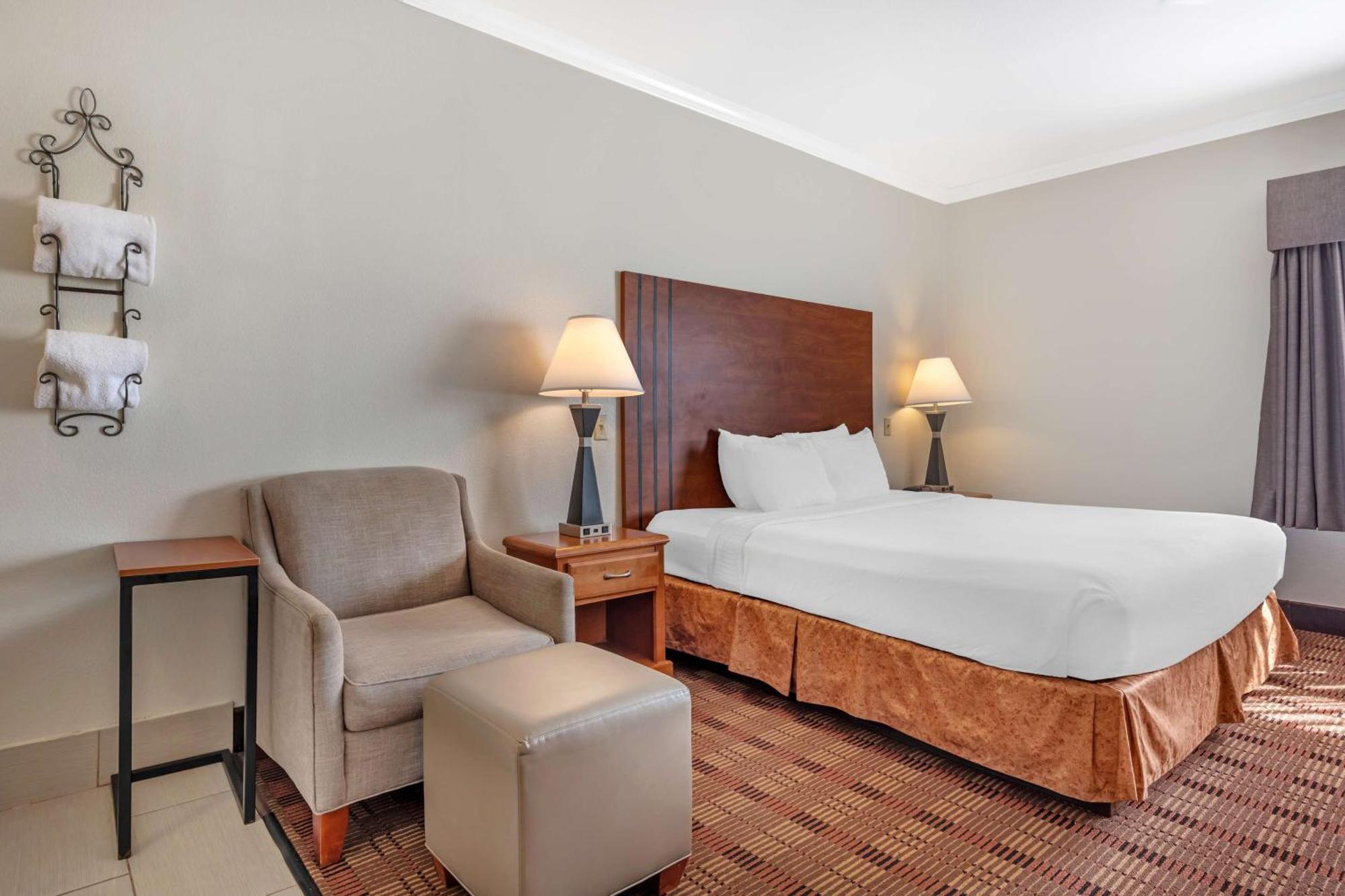 Best Western Club House Inn & Suites Mineral Wells Eksteriør billede
